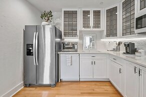 Tropicals of Palm Beach