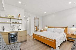 Tropicals of Palm Beach