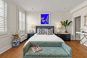 Tropicals of Palm Beach