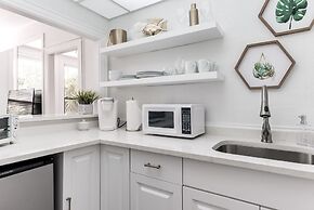 Tropicals of Palm Beach