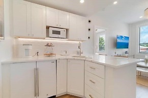 Tropicals of Palm Beach