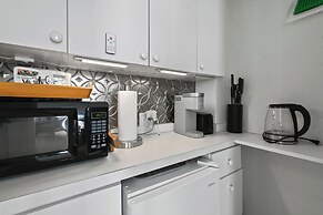 Tropicals of Palm Beach