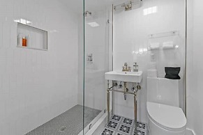 Tropicals of Palm Beach