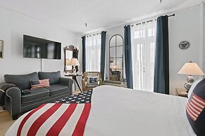 Tropicals of Palm Beach