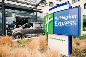 Holiday Inn Express Paris - CDG Airport by IHG