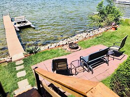 The Wellington Cottage