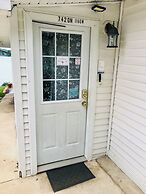 The Wellington Cottage