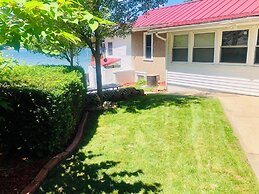 The Wellington Cottage