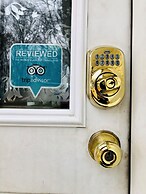 The Wellington Cottage