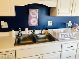 The Wellington Cottage