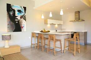 Choisy Les Bains with LOV