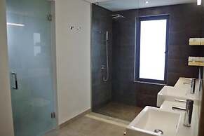 Choisy Les Bains with LOV