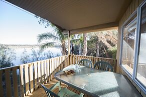 Mundic Waterfront Cottages