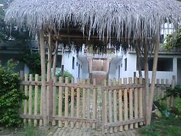 Charlie Suites Ayampe