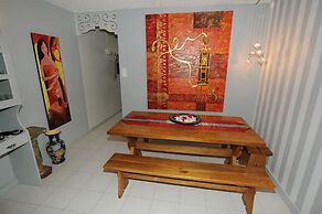 LES Condos in Beautiful Complex With Pool, Near the Beach