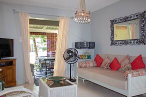 LES Condos in Beautiful Complex With Pool, Near the Beach