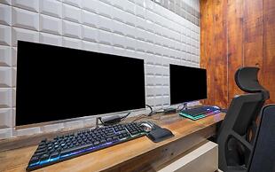 Hotel February Suseong