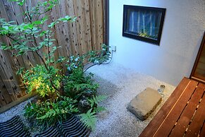 Kyoto Guest House Nanni Saiin