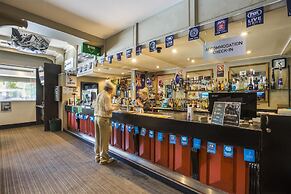 Nightcap at Regents Park Hotel