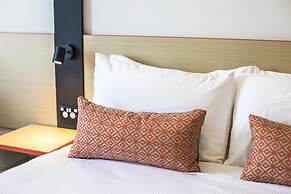 Nightcap at Regents Park Hotel