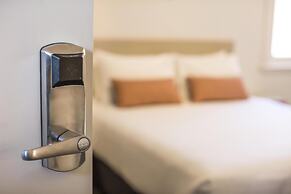 Nightcap at Regents Park Hotel