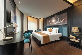 Halo Hanoi Hotel