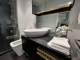 Tasha's Apartments on Warwick