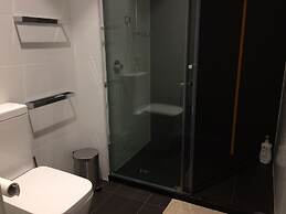 Tasha's Apartments on Warwick