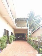 Blue Diamond Guest House - Hostel