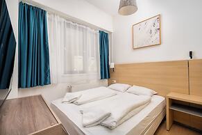 WOW City Hostel