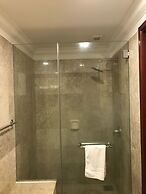 Luxy Service Suites At Times Square