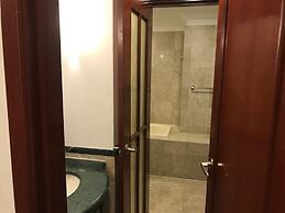 Luxy Service Suites At Times Square