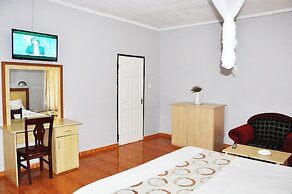 Crown Hotel Lilongwe