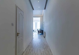 Pelicanstay at Riverside Danube