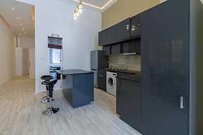 Pelicanstay at Riverside Danube