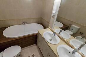 Pelicanstay at Riverside Danube