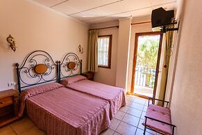 Hotel Rural Serrella