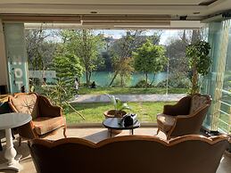 River Boutique Hotel