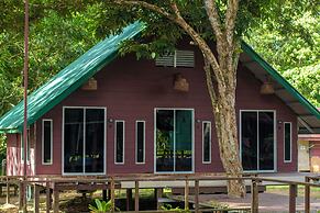 Sukau Greenview Bed & Breakfast