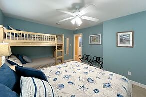 Abby Sands Castle 2 Bedroom Home by RedAwning