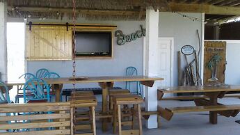 Kokomo Jo's 3 Bedroom Home