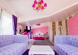 Limnades Hotel