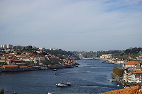 Apartments Luiz I Bridge