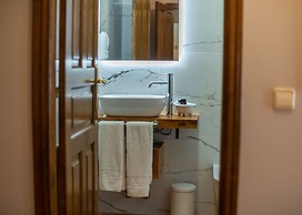 Logis Hotel Restaurante La Casa de Juansabeli