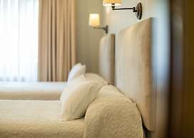 Logis Hotel Restaurante La Casa de Juansabeli