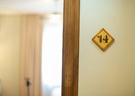 Logis Hotel Restaurante La Casa de Juansabeli