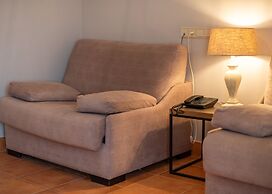 Logis Hotel Restaurante La Casa de Juansabeli