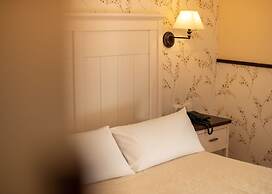 Logis Hotel Restaurante La Casa de Juansabeli