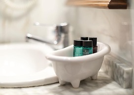 Logis Hotel Restaurante La Casa de Juansabeli