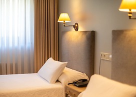 Logis Hotel Restaurante La Casa de Juansabeli